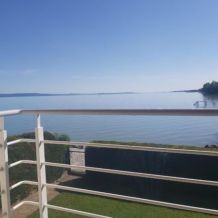 Apartmanhaz Horvath Balatonboglár Exterior foto