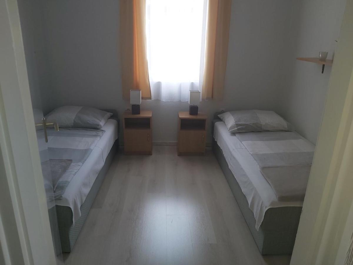 Apartmanhaz Horvath Balatonboglár Exterior foto