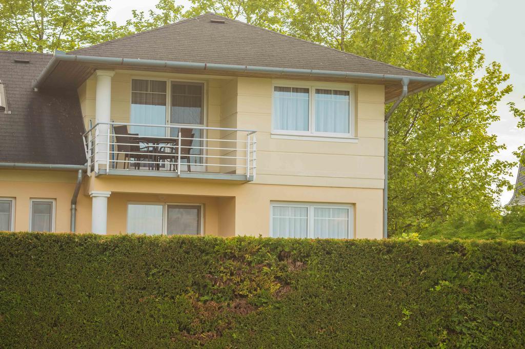 Apartmanhaz Horvath Balatonboglár Exterior foto